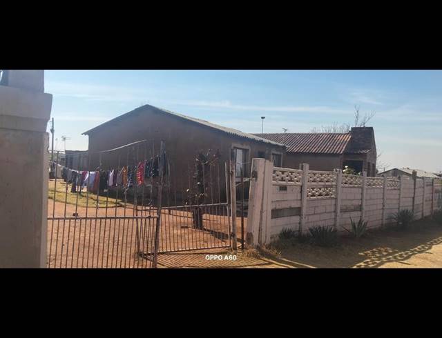 2 BEDROOM HOUSE FOR SALE IN NATALSPRUIT